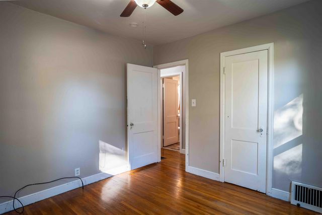 1811 Forest Avenue, Waterloo, IA 50702