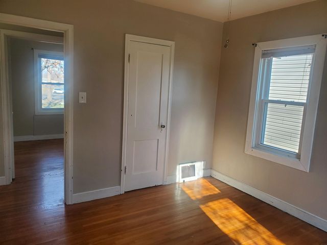 1811 Forest Avenue, Waterloo, IA 50702