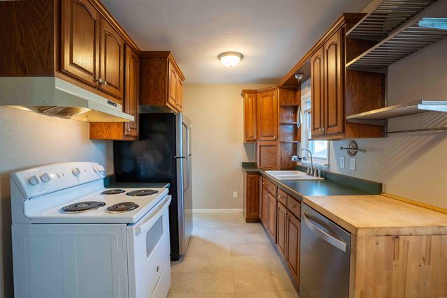 1811 Forest Avenue, Waterloo, IA 50702