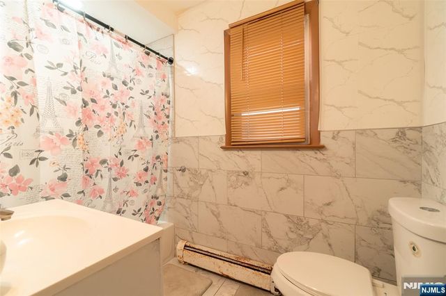 211 Bergen Avenue, Kearny, NJ 07032