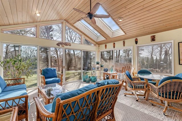 1437 Brookwood Drive, Norton Shores, MI 49441