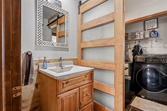 1437 Brookwood Drive, Norton Shores, MI 49441
