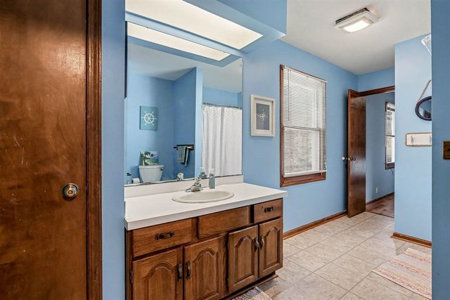 1437 Brookwood Drive, Norton Shores, MI 49441