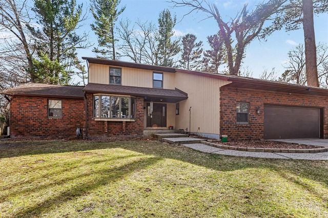 1437 Brookwood Drive, Norton Shores, MI 49441