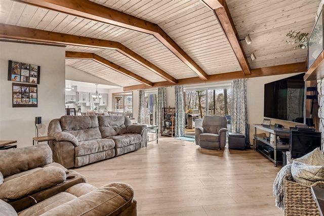 1437 Brookwood Drive, Norton Shores, MI 49441