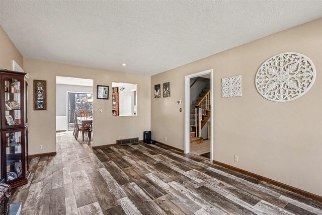 1437 Brookwood Drive, Norton Shores, MI 49441