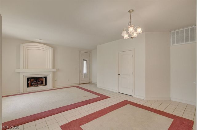 7637 Valley Green Drive 101, Las Vegas, NV 89149