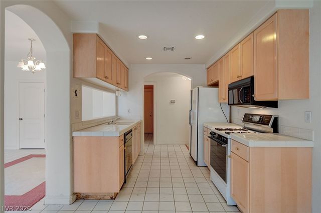 7637 Valley Green Drive 101, Las Vegas, NV 89149