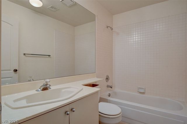 7637 Valley Green Drive 101, Las Vegas, NV 89149