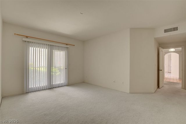 7637 Valley Green Drive 101, Las Vegas, NV 89149