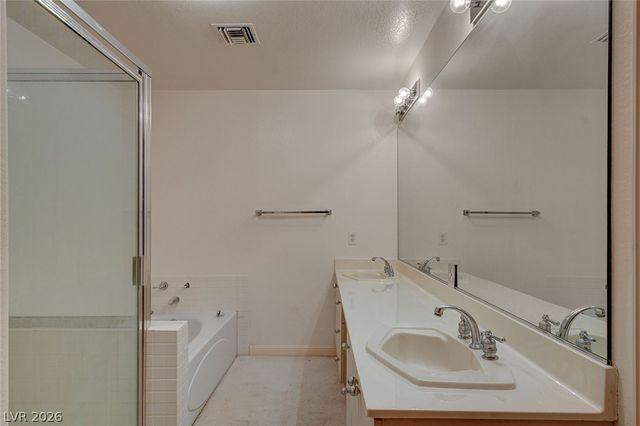 7637 Valley Green Drive 101, Las Vegas, NV 89149