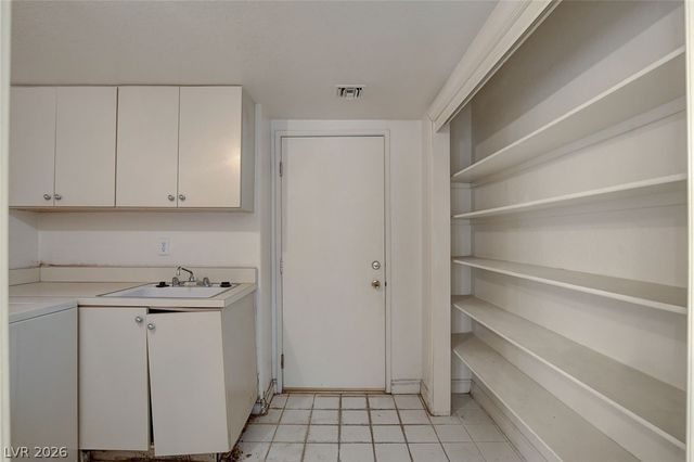 7637 Valley Green Drive 101, Las Vegas, NV 89149
