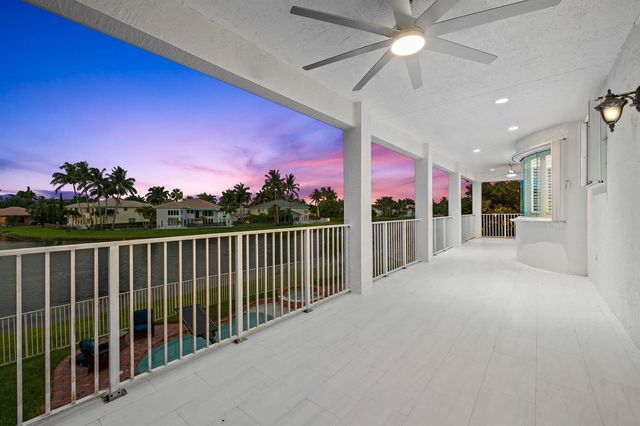 9559 Barletta Winds Point, Delray Beach, FL 33446