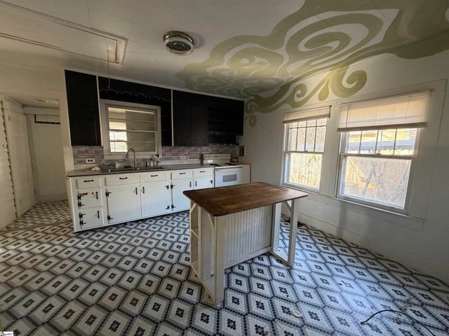 210 Gridley Street, Greenville, SC 29609