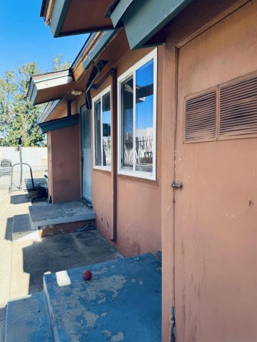 4670-76 Meade Ave, San Diego, CA 92115
