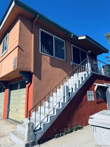 4670-76 Meade Ave, San Diego, CA 92115