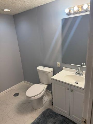 8208 Halifax Court N, Brooklyn Park, MN 55443
