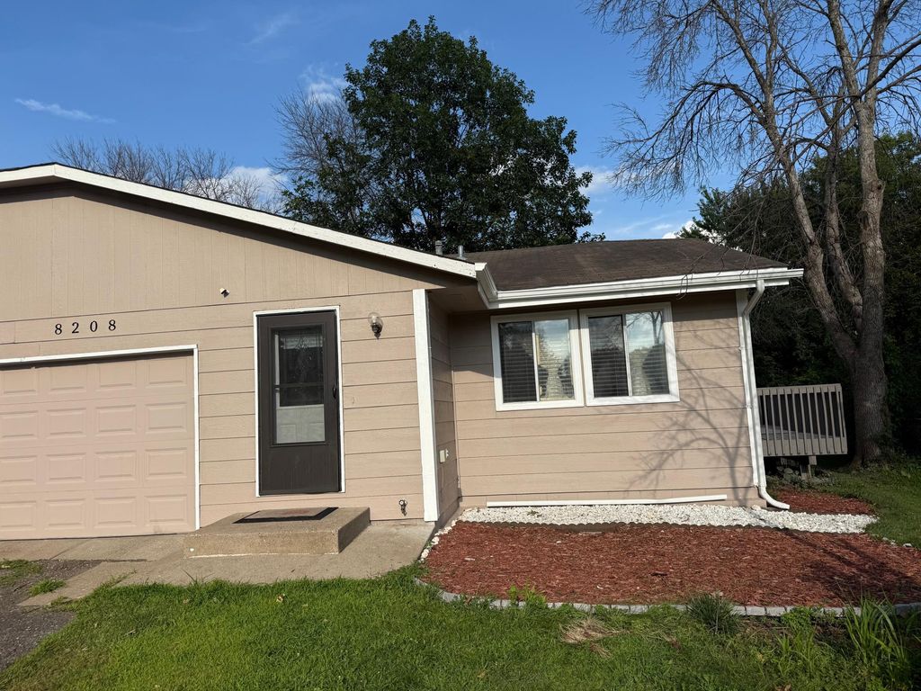 8208 Halifax Court N, Brooklyn Park, MN 55443 — photo 3