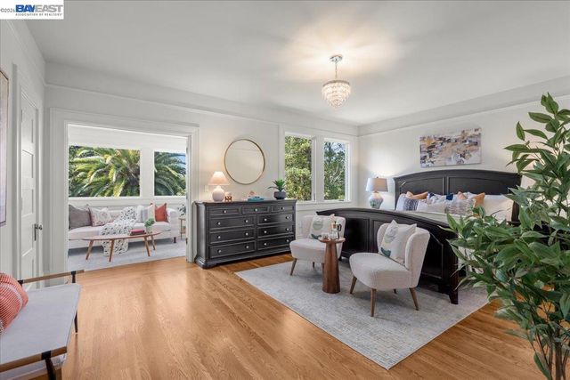 1612 San Antonio Ave, Alameda, CA 94501