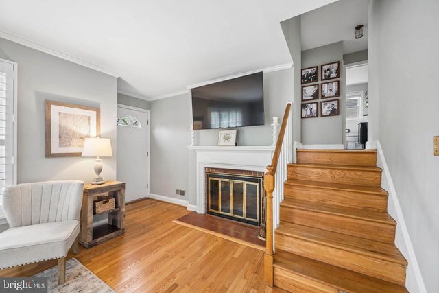 2116 ARLONNE DR, Catonsville, MD 21228