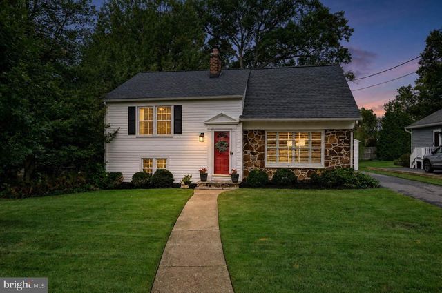 2116 ARLONNE DR, Catonsville, MD 21228