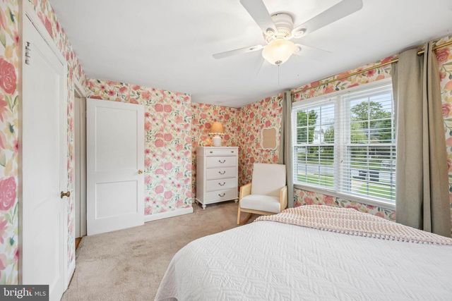 2116 ARLONNE DR, Catonsville, MD 21228