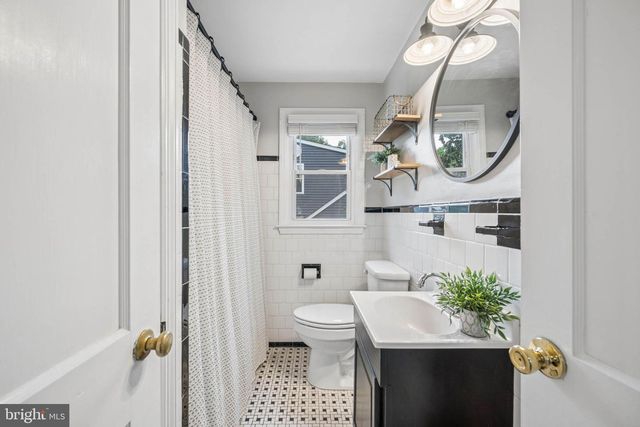 2116 ARLONNE DR, Catonsville, MD 21228
