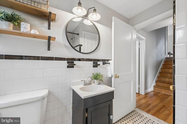 2116 ARLONNE DR, Catonsville, MD 21228