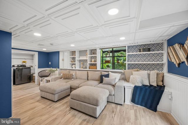 2116 ARLONNE DR, Catonsville, MD 21228