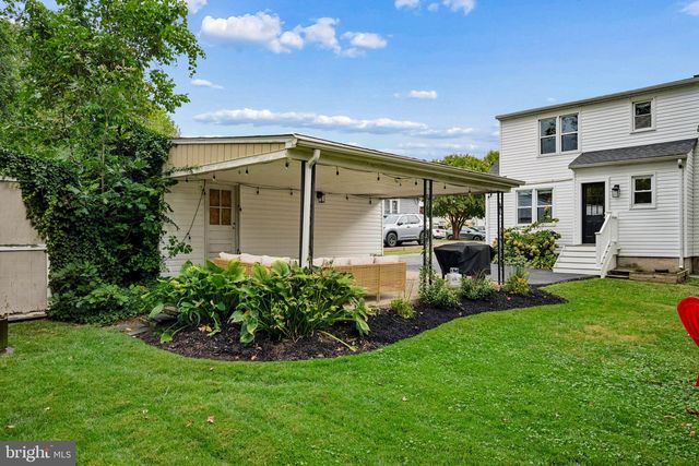 2116 ARLONNE DR, Catonsville, MD 21228