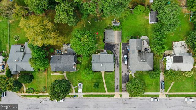 2116 ARLONNE DR, Catonsville, MD 21228