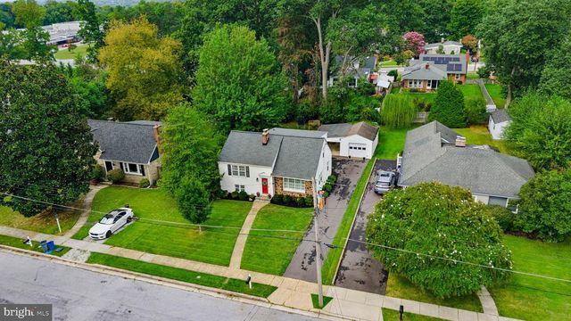 2116 ARLONNE DR, Catonsville, MD 21228