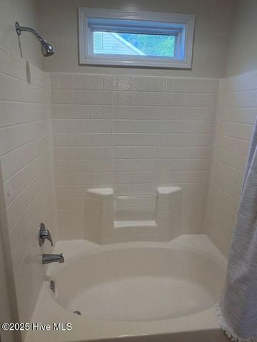 134 Leonard Drive, New Bern, NC 28560