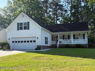 134 Leonard Drive, New Bern, NC 28560