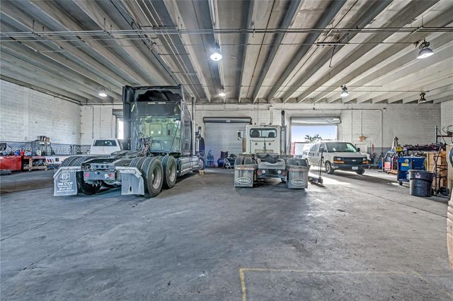 Established Truck Repair Mechanic Shop, Homestead, FL 33030