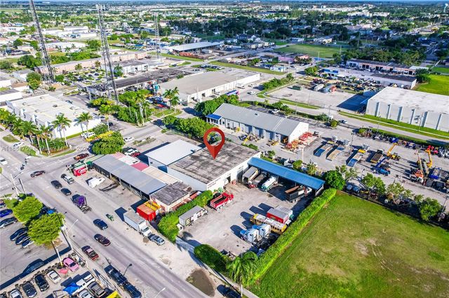 Established Truck Repair Mechanic Shop, Homestead, FL 33030