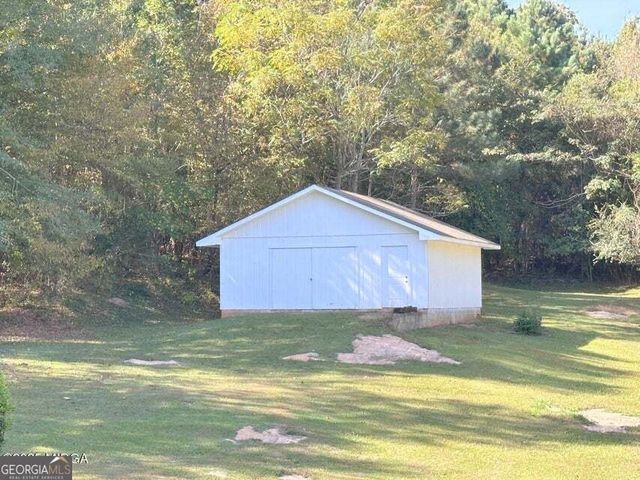 2777 Glen Echo Drive, Lizella, GA 31052