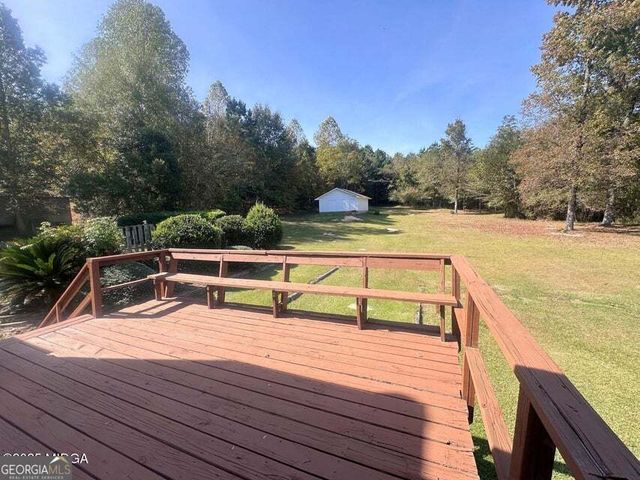 2777 Glen Echo Drive, Lizella, GA 31052