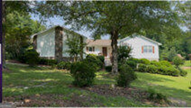 2777 Glen Echo Drive, Lizella, GA 31052