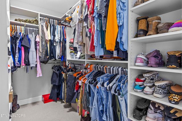 2629 Southwinds Circle, Sevierville, TN 37876