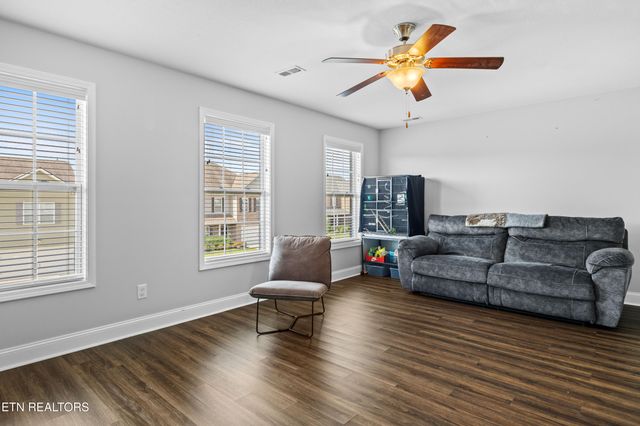 2629 Southwinds Circle, Sevierville, TN 37876