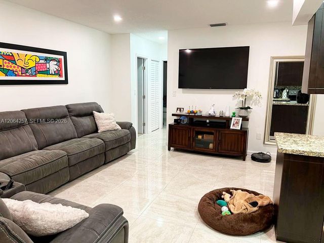 955 NW 106th Ave Circle, Miami, FL 33172