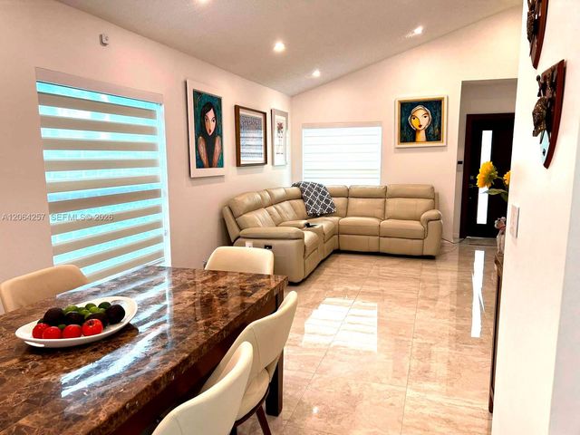 955 NW 106th Ave Circle, Miami, FL 33172