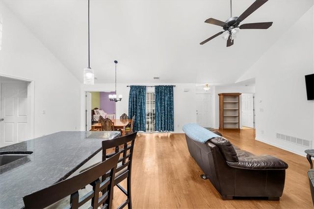2735 Gateview Court, Cumming, GA 30040