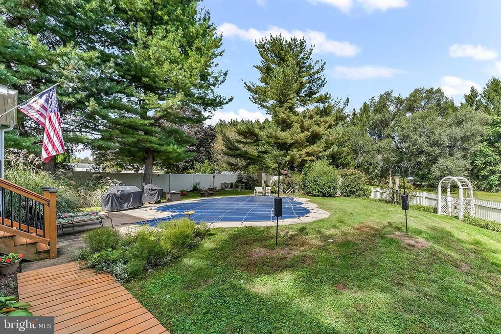 Image 68 of property listing at 105 HELM WAY, Downingtown, PA 19335