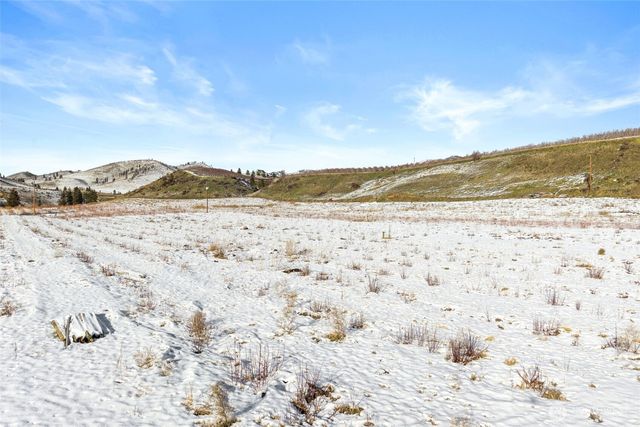 0 Boyd Loop Rd, Manson, WA 98831