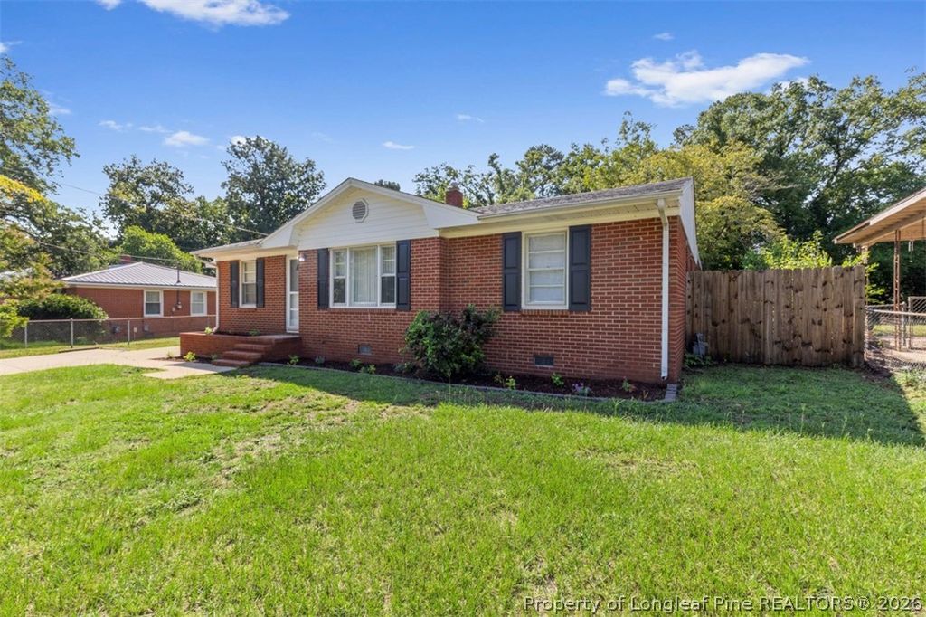 4933 Redwood Drive, Fayetteville, NC 28304 — photo 3