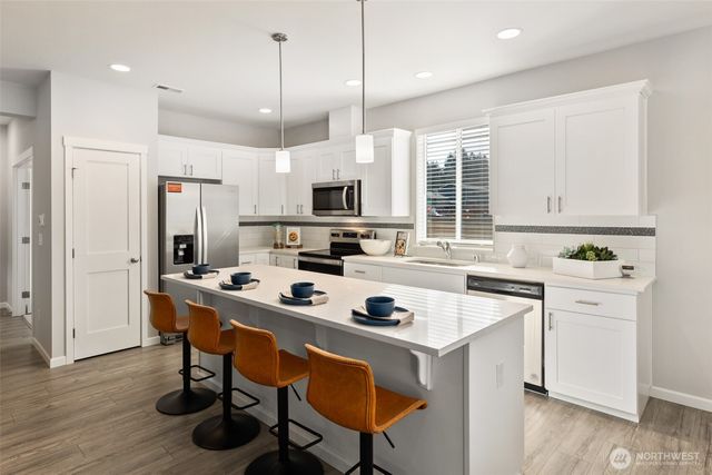 1724 147th Street S, Spanaway, WA 98387