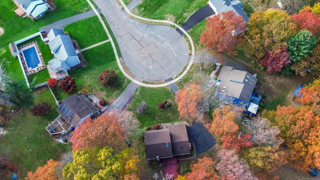 40 Melody Lane, East Hartford, CT 06118