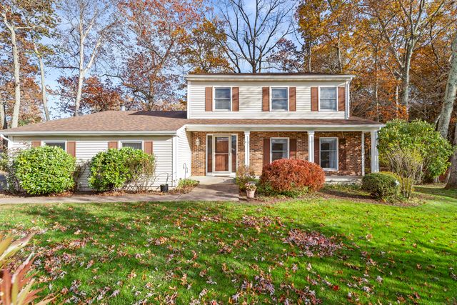 40 Melody Lane, East Hartford, CT 06118